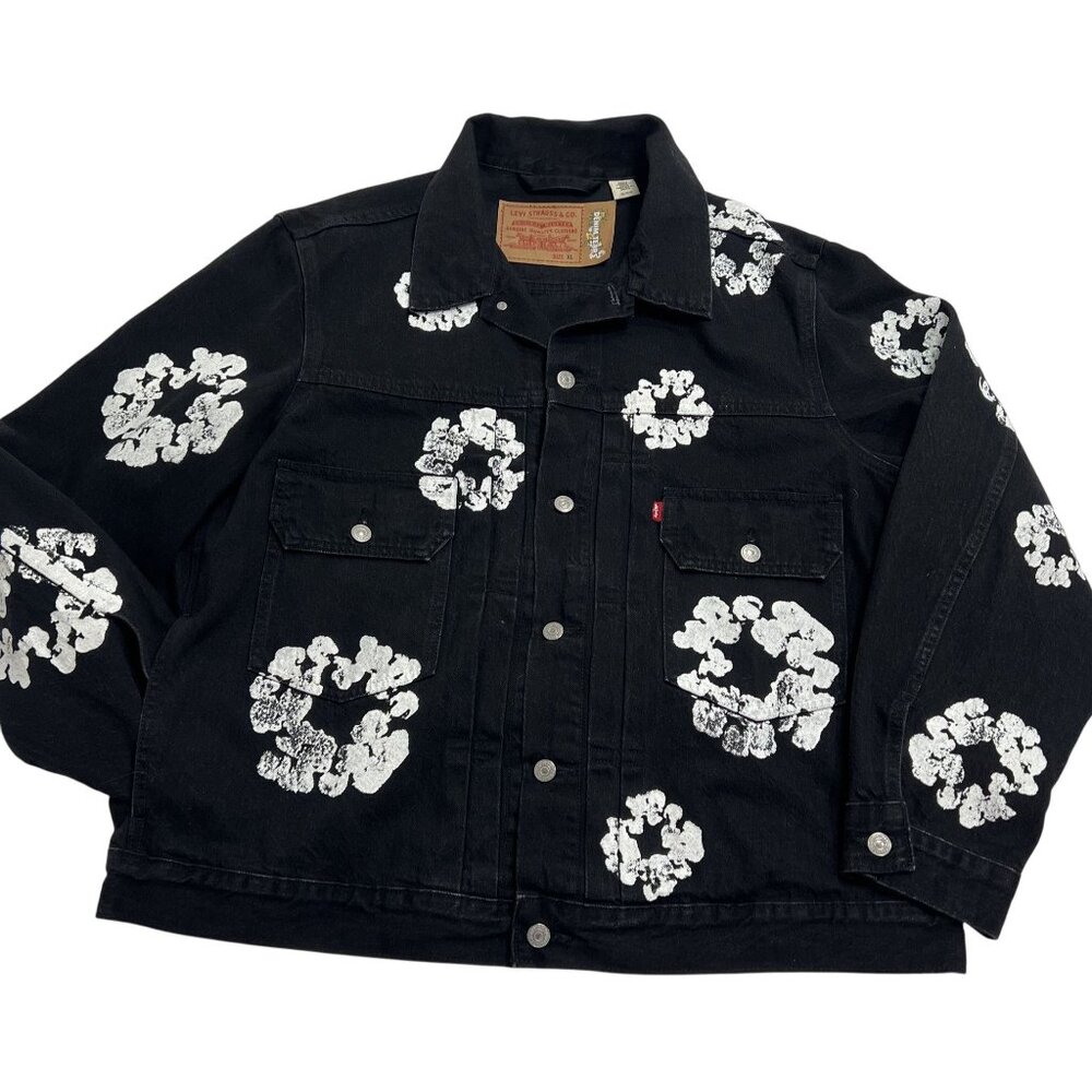 Levi's x Denim Tears Wreath Print Denim Jacket in Black